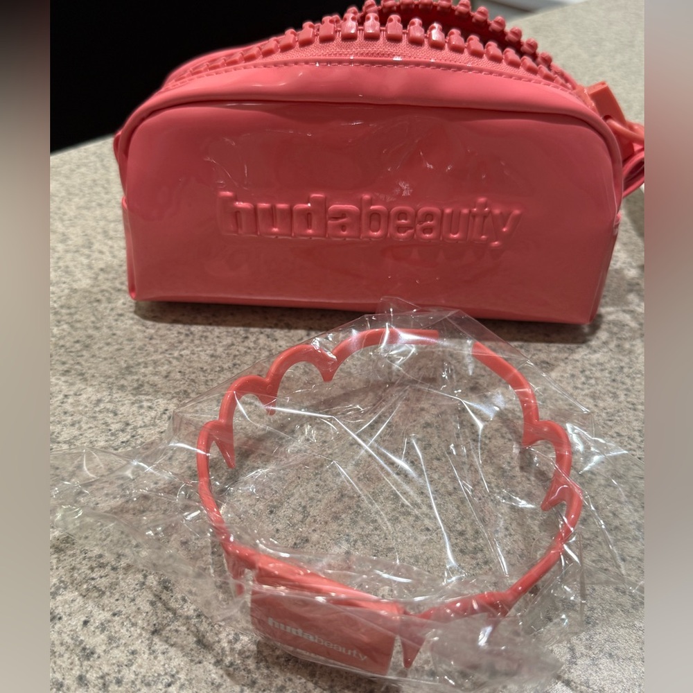 Huda Beauty Bundle Pr Exclusive Peach Coral
